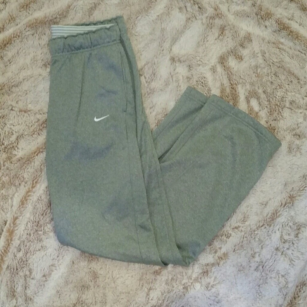 Nike ThermFit Sweatpants